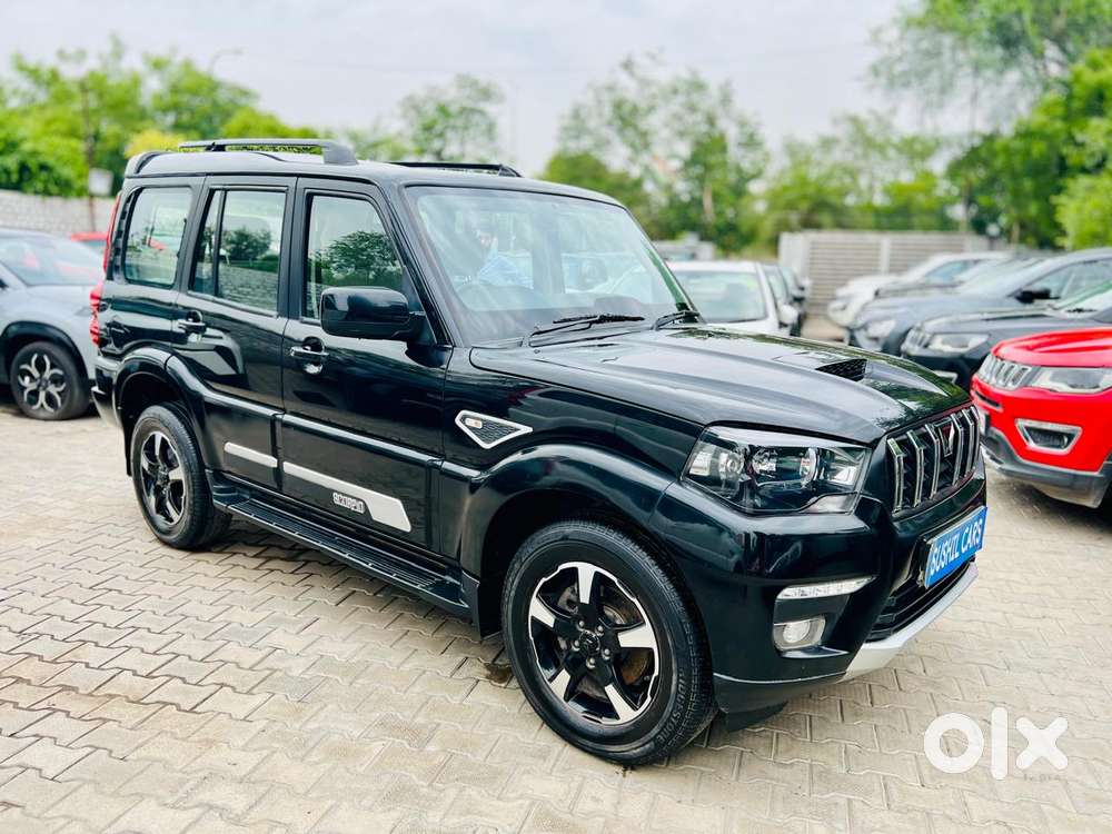 Mahindra Scorpio Classic 2.2 S 11 Mt 7 Str, 2023, Diesel