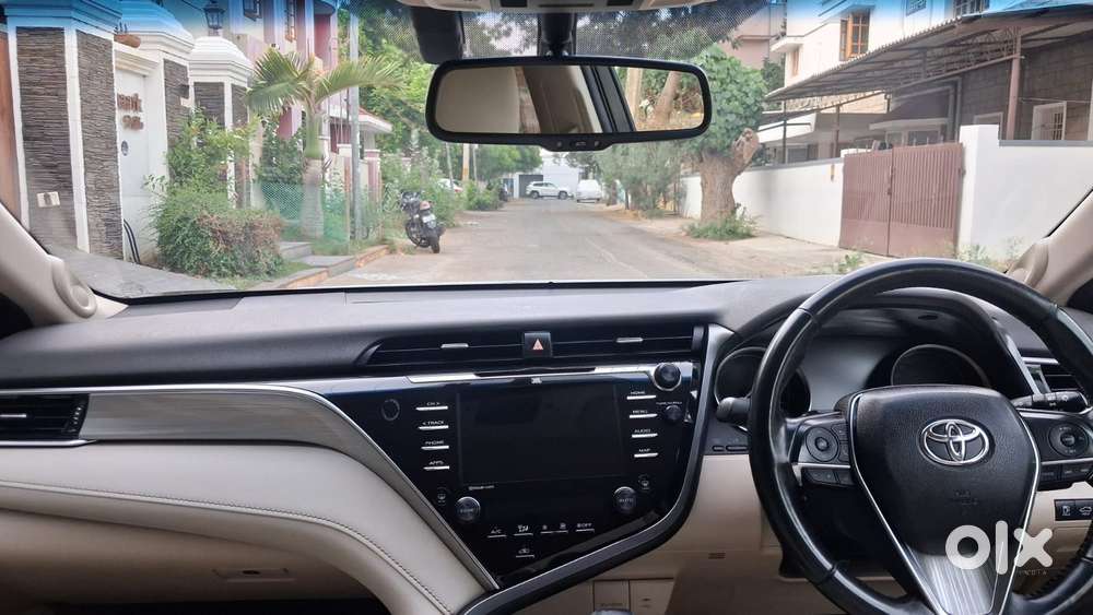 Toyota Camry Hybrid, 2020, Petrol