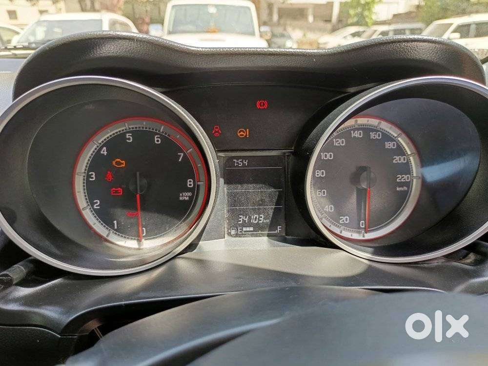 Maruti Suzuki Swift Vxi Cng, 2018, Cng & Hybrids