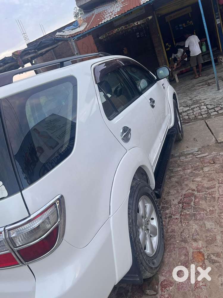 Toyota Fortuner 2011 Diesel 4x4