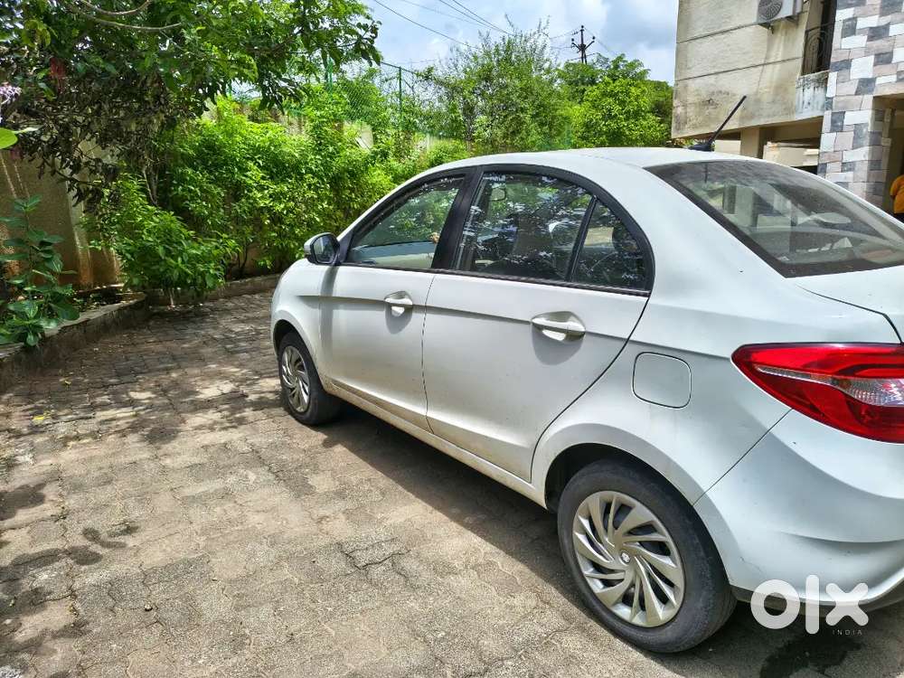 Tata Zest Revotron Year 2015