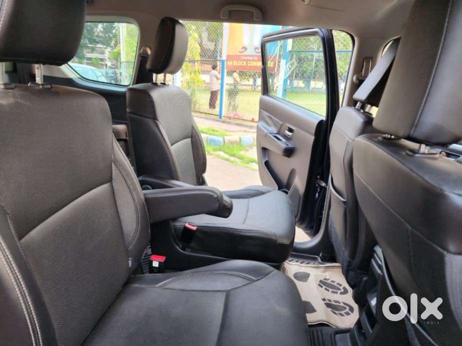 Maruti Suzuki Xl6 1.5 Alpha Plus Mt, 2023, Petrol