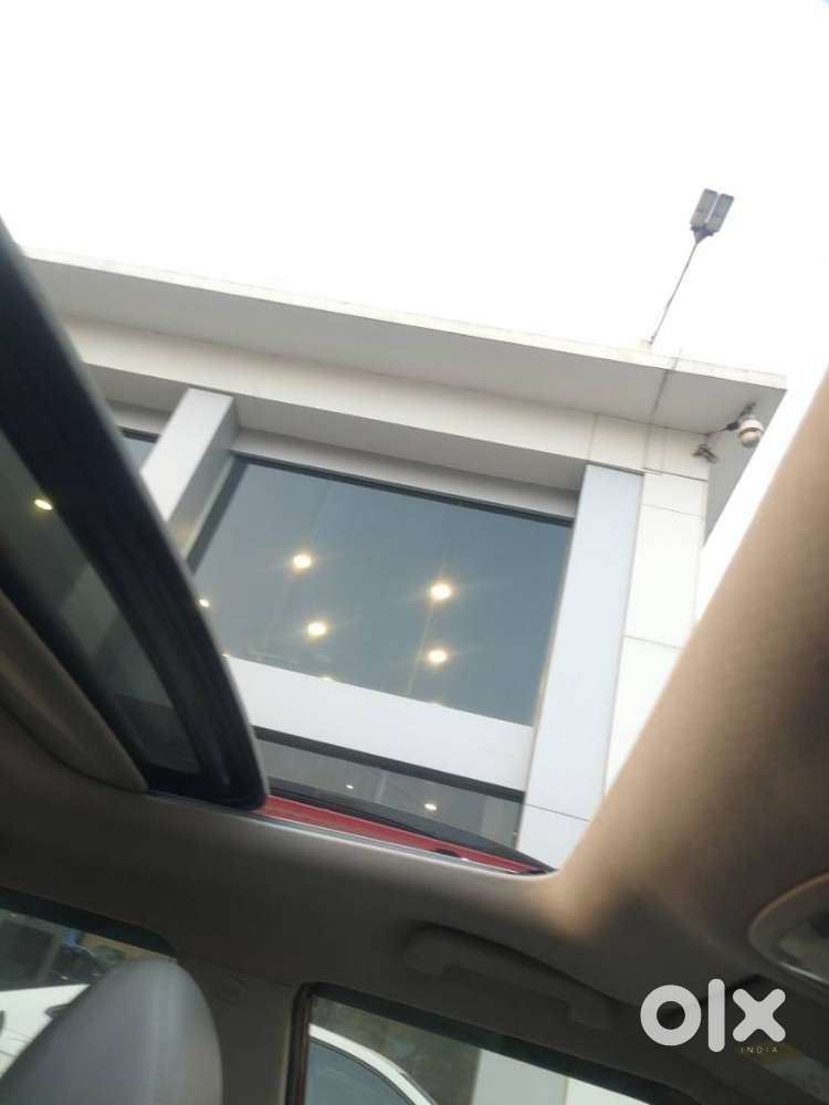 Mahindra Xuv300 W8, 2021, Petrol