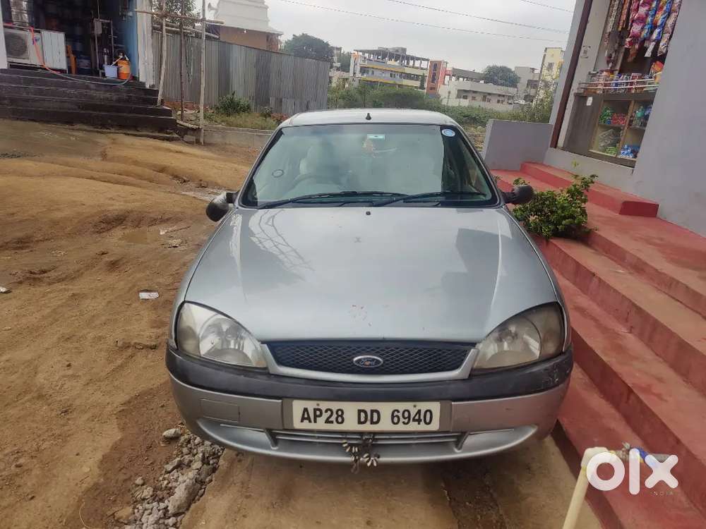 Ford Ikon 2004 Petrol Well Maintained