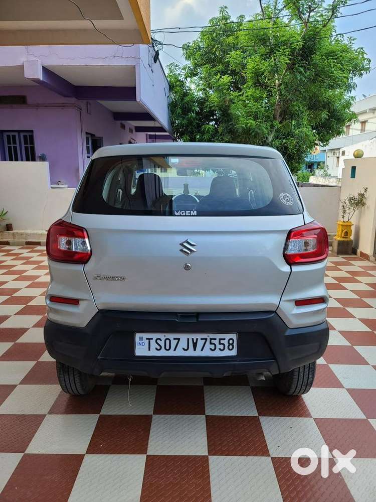 Maruti S-presso Vxi+ (2023 Regd) - 45k Km, Android Auto