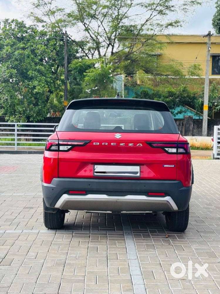 Maruti Suzuki Vitara Brezza 1.5 Vxi At, 2022, Petrol