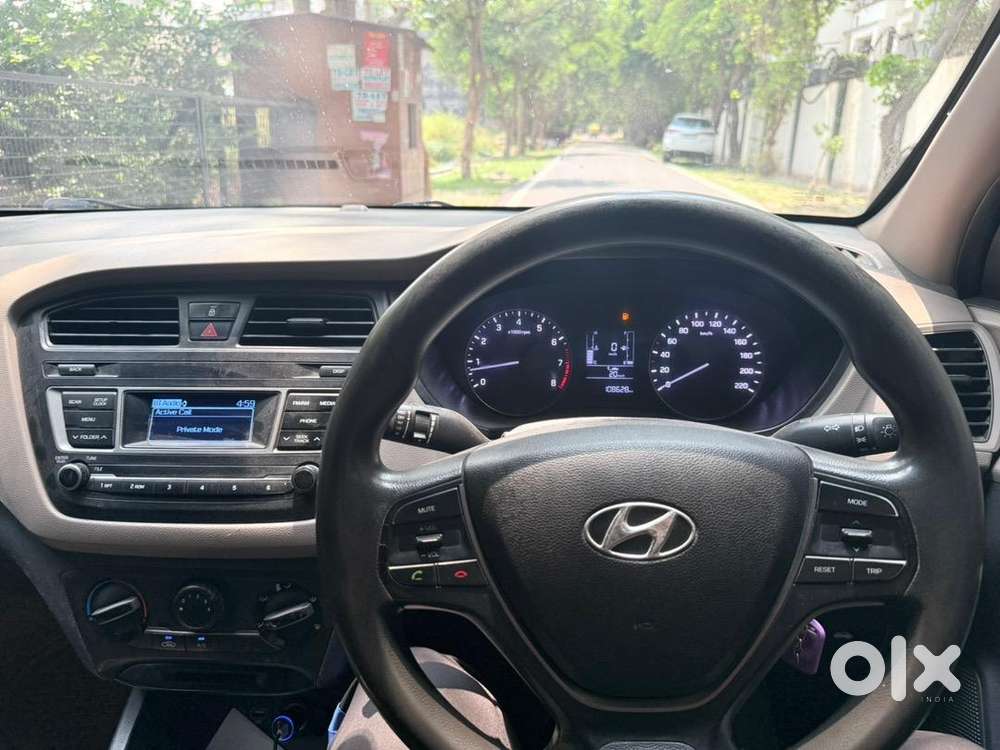 Hyundai I20 2016 Petrol Well Maintained