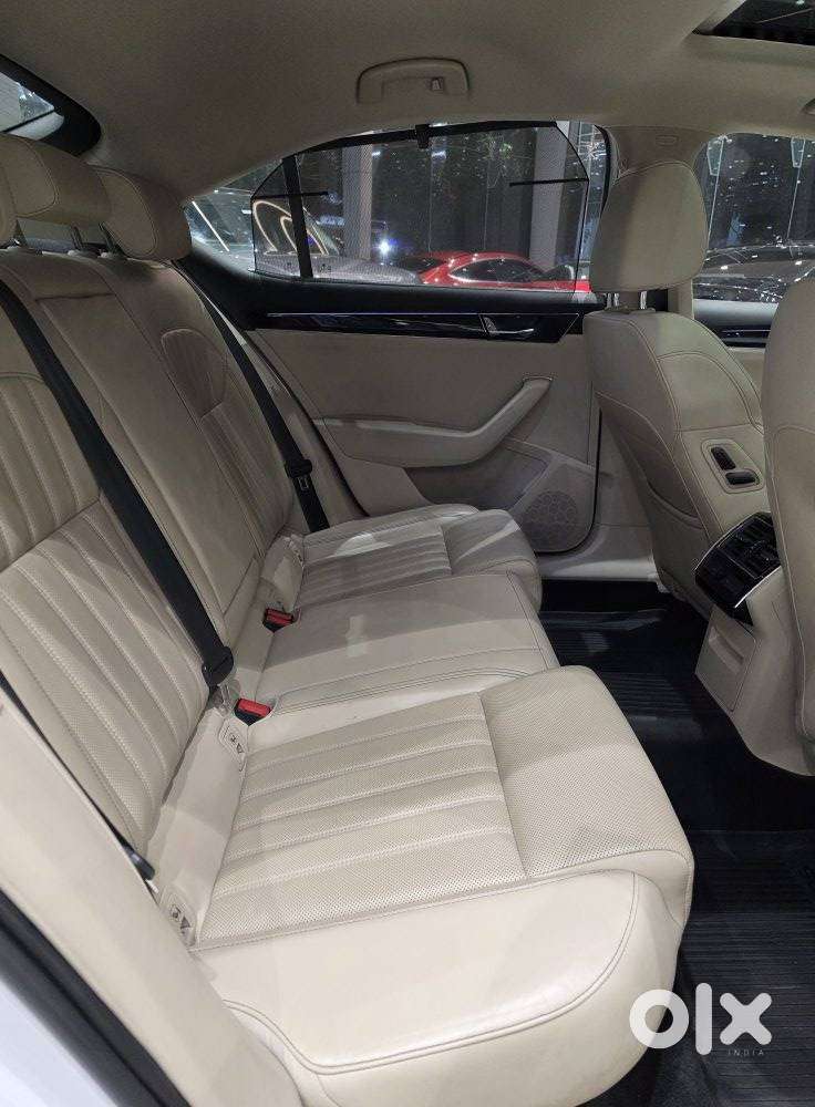 Skoda Superb 2.0 L&k Tsi At, 2020, Petrol