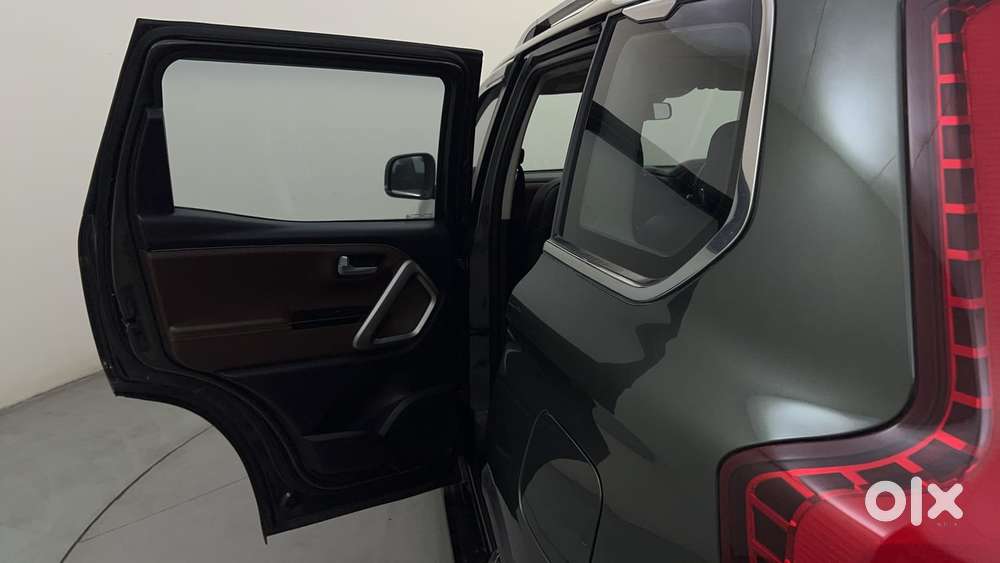 Mahindra Scorpio N Z8 L Diesel At 4wd 7 Str, 2022, Diesel