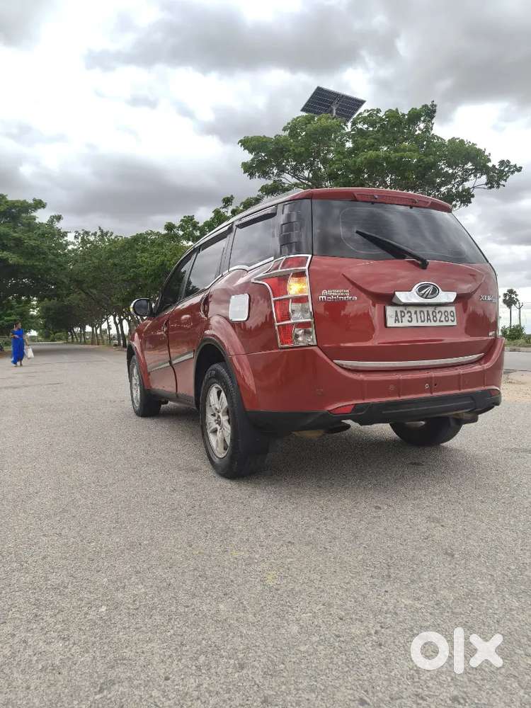 Mahindra Xuv500 2015 Diesel 125000 Km Driven