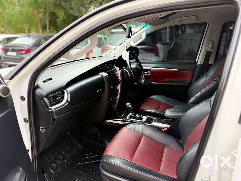 Toyota Fortuner Legender 4x4 At 2.8, 2023, Diesel