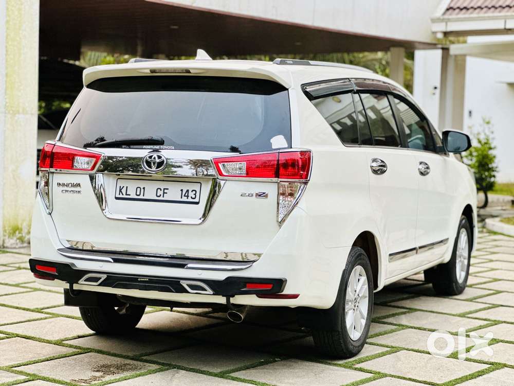 Toyota Innova Crysta 2.4 V 7 Str, 2018, Diesel