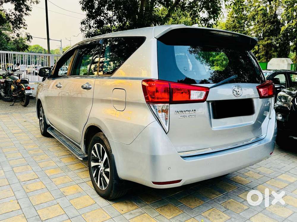 Toyota Innova Crysta 2.4 Z 7 Str, 2022, Diesel