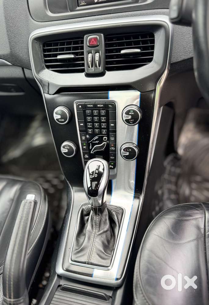 Volvo V40 D3 R-design, 2016, Diesel