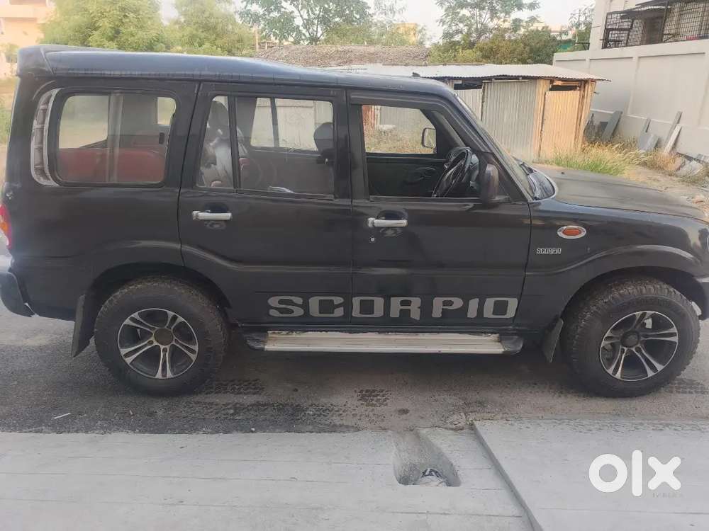 Mahindra Scorpio 2003
