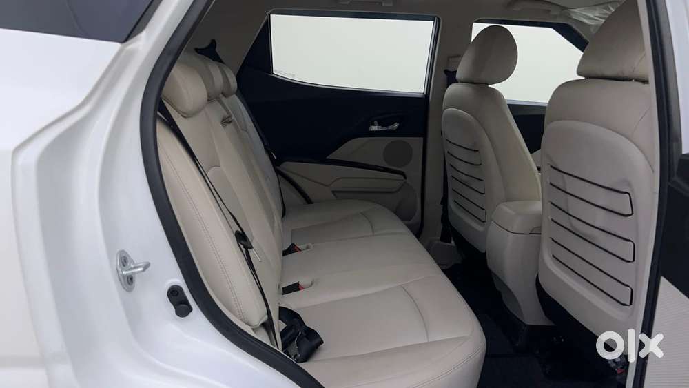 Mahindra Xuv300 W8 Option, 2024, Petrol