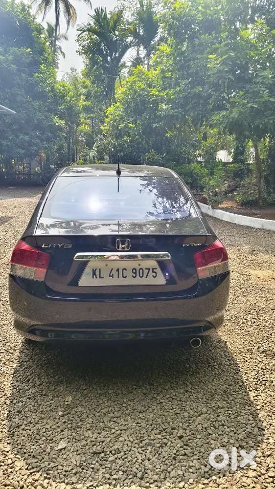 Honda City 2010 Petrol Well Maintained,,paper Up To 2030