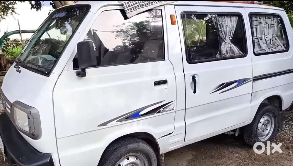 Maruti Omnie  2011 Petrol+lpg Excellent Condition, Well Maintained.