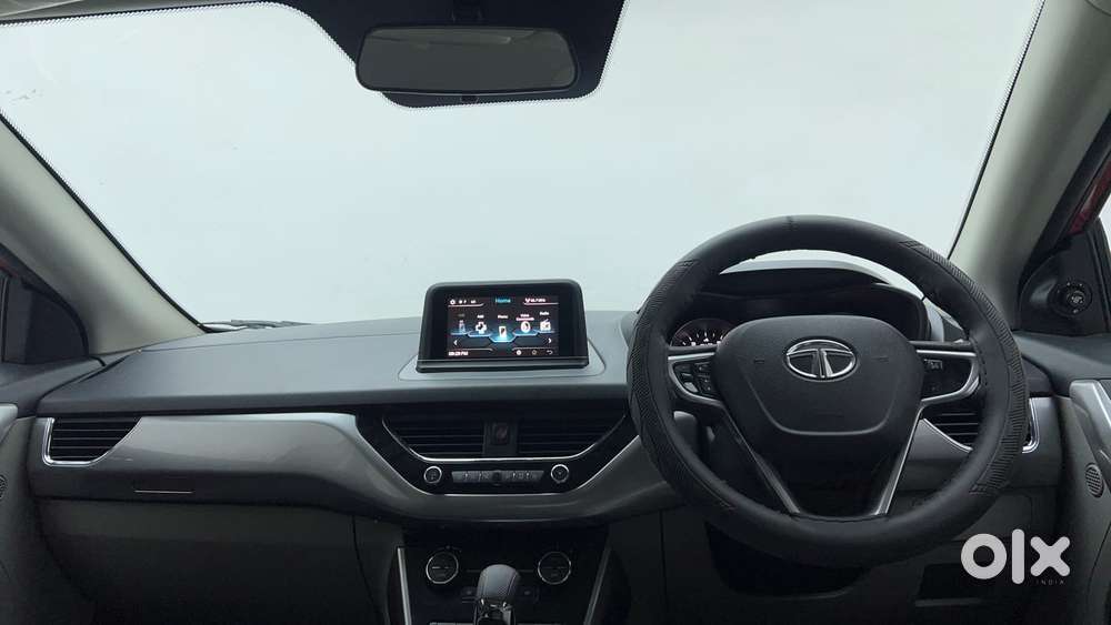Tata Nexon 1.2 Revotron Xza Plus (o) Dual Tone, 2018, Petrol