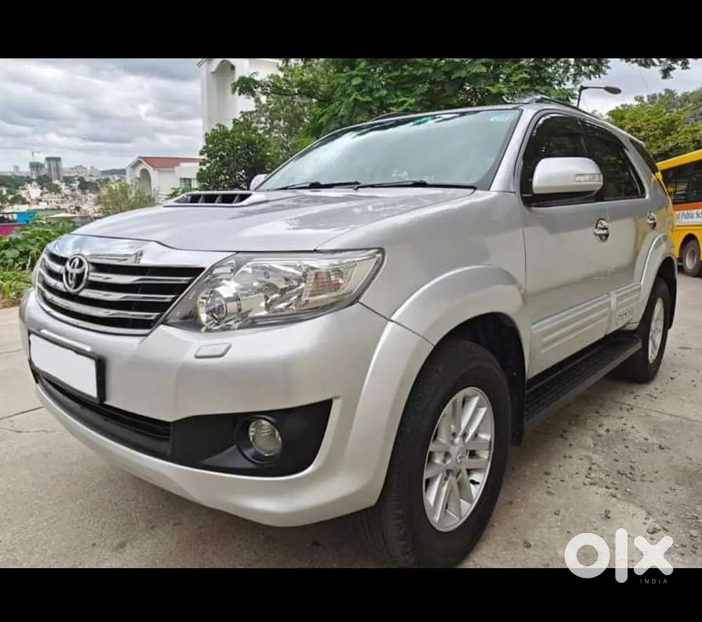 Toyota Fortuner 2012 Diesel 90000 Km Driven