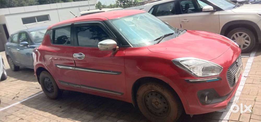 Maruti Suzuki Swift Vxi Abs Bsiv, 2018, Petrol