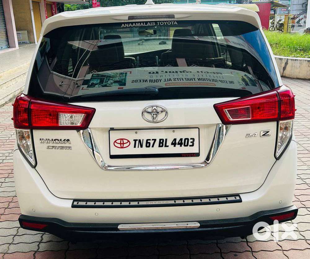 Toyota Innova Crysta