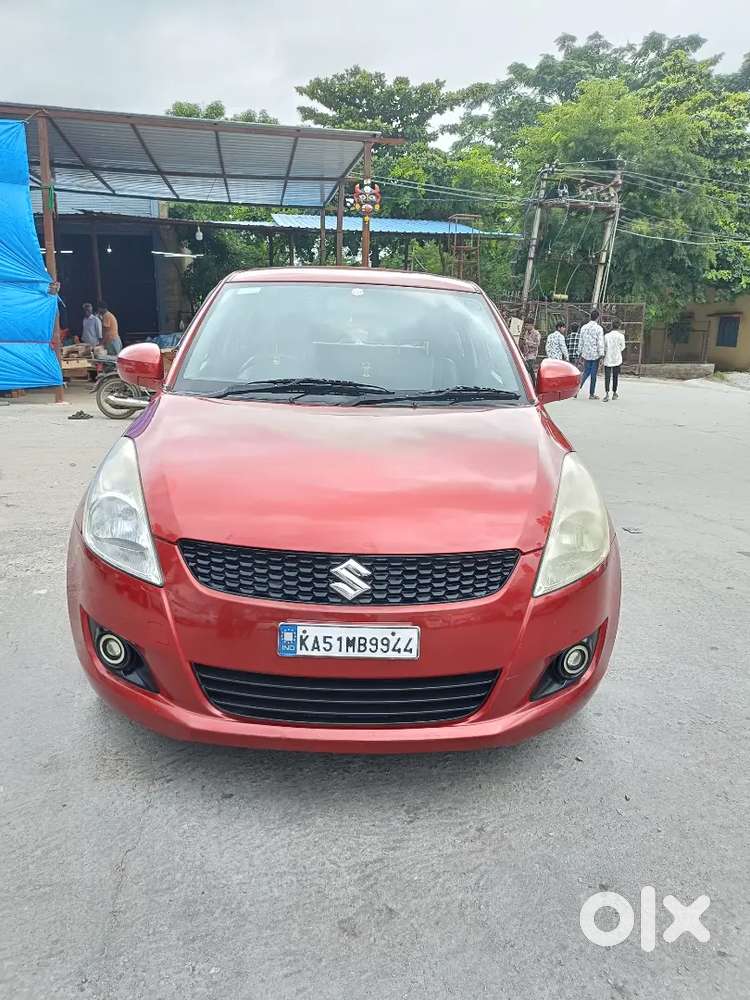 Swift Lxi Maruti 2011