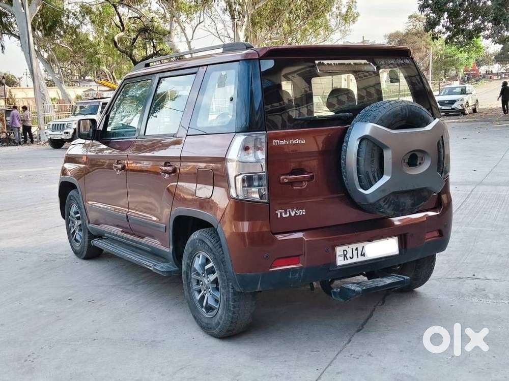 Mahindra Tuv 300 T10 Dual Tone, 2019, Diesel