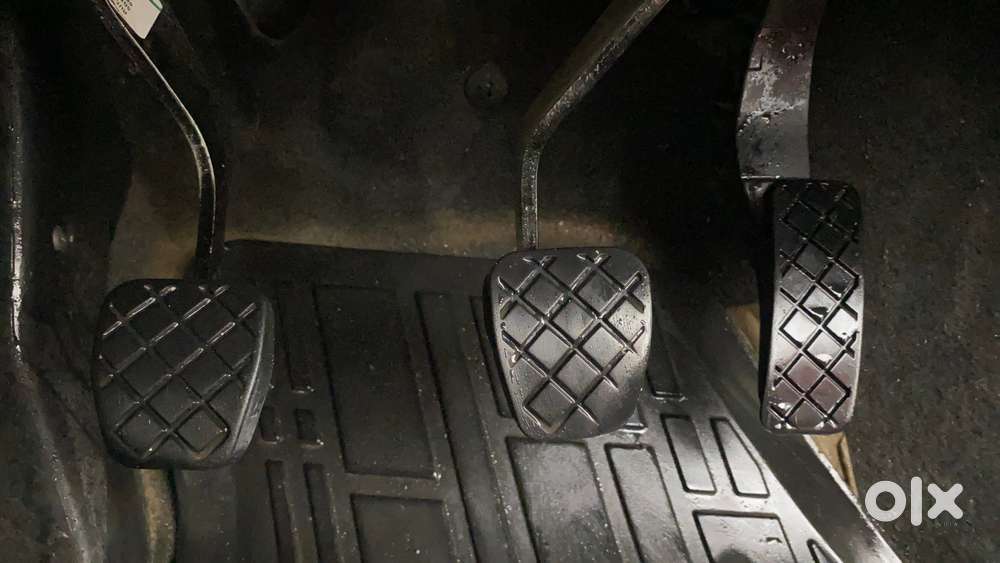 Skoda Slavia Style 1.0l Tsi Mt, 2022, Petrol