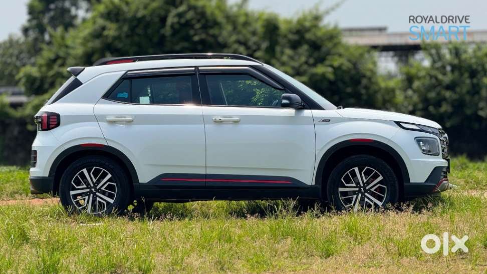 Hyundai Venue, 2022, Petrol