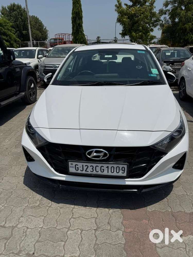 Hyundai Car Petrol Manual 2023