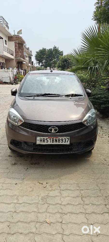 Tata Tiago Xt Petrol 2017