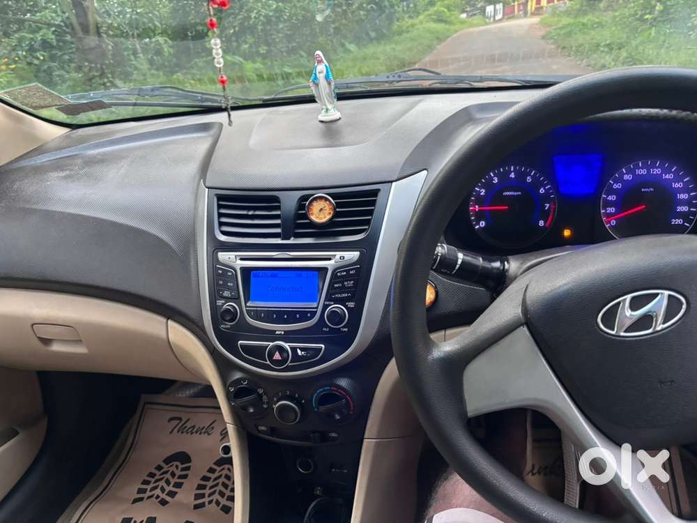 Hyundai Verna Petrol Manual 2011
