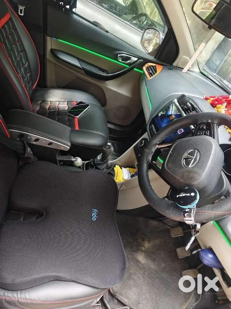 Tata Tiago Xe 2018