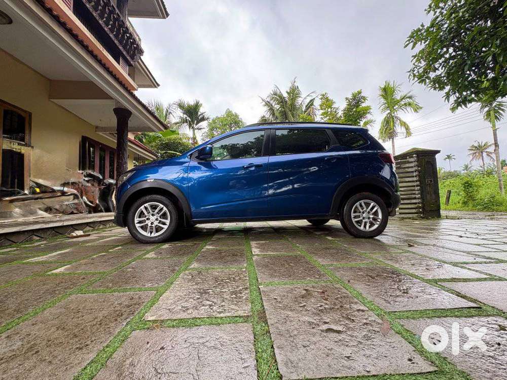 Renault Triber 1.0 Rxe, 2020, Petrol