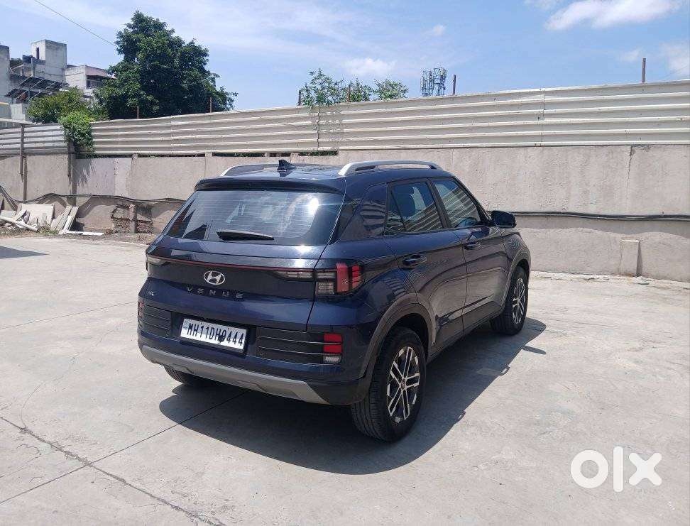 Hyundai Venue Sx Mt, 2023, Diesel