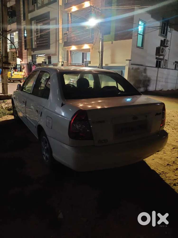 Hyundai Accent Petrol Lpg At 2011