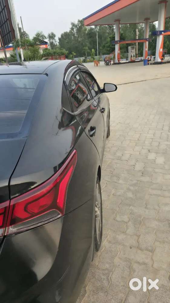 Hyundai Verna 1.6 Sx Crdi 201