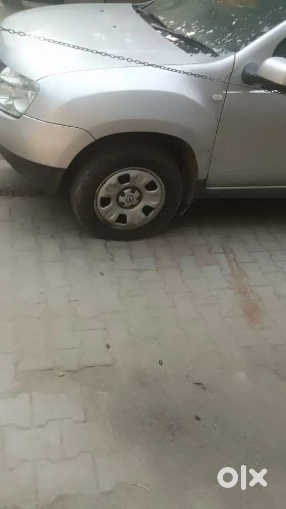 Renault Duster 2015 Petrol 75000 Km Driven