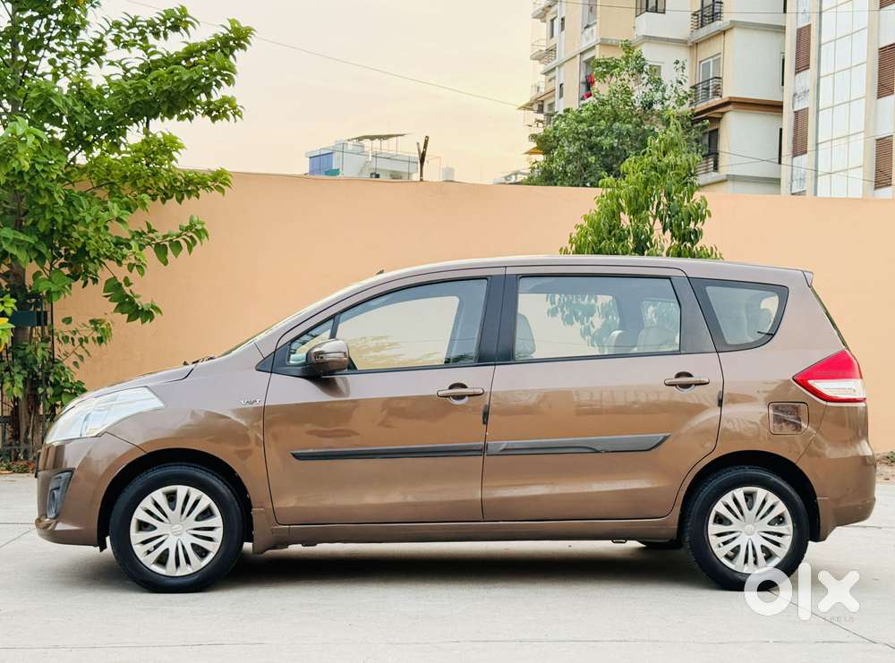 Maruti Suzuki Ertiga Vxi Abs Bs Iv, 2014, Petrol