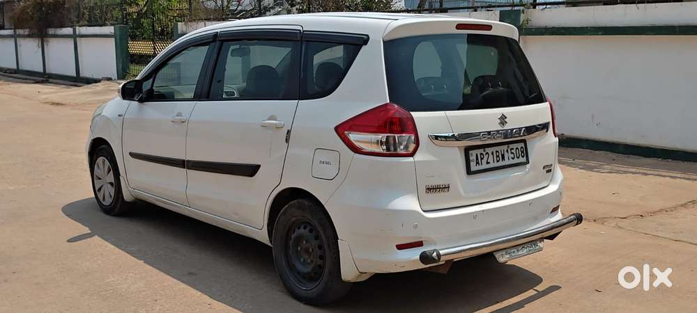 Maruti Suzuki Ertiga 2015-2018 Vdi Abs, 2017, Diesel