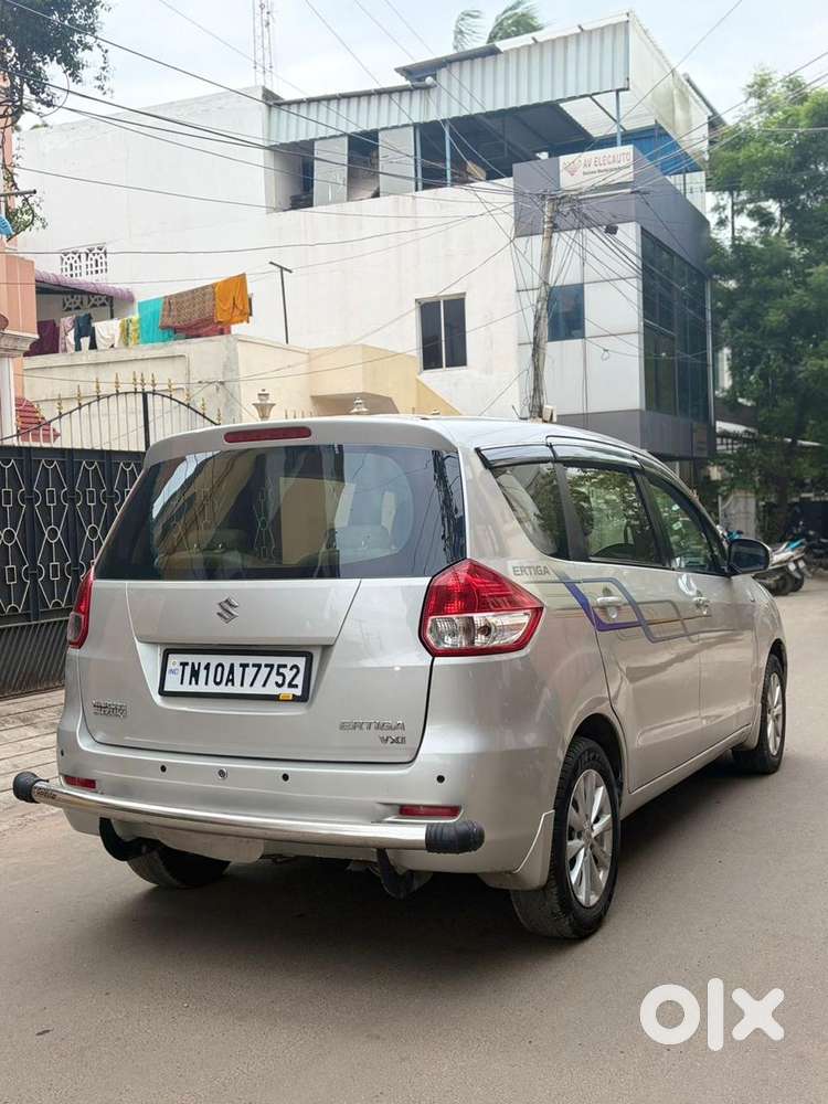 Maruti Suzuki Ertiga Vxi Abs Bs Iv, 2015, Petrol