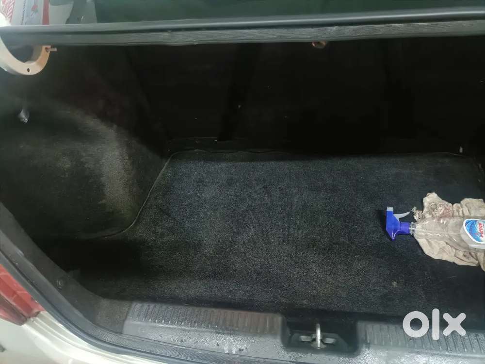 Maruti Suzuki Dzire Diesel 76000 Km Driven