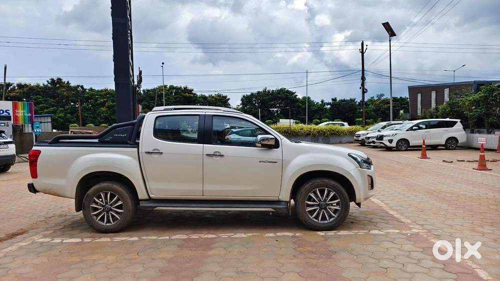 Isuzu Diesel Automatic 2022 Car