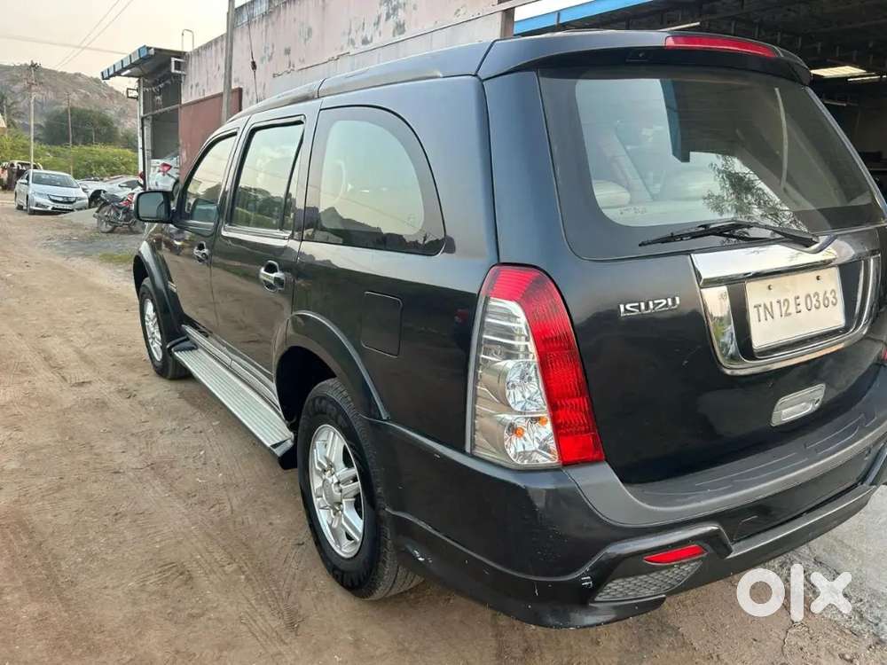 Isuzu Mu 7 Diesel 2014
