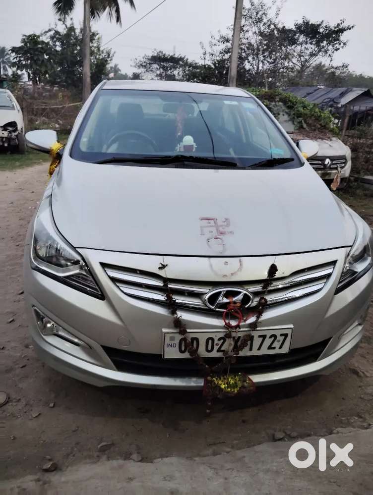 Hyundai Verna 2017 Petrol Well Maintained