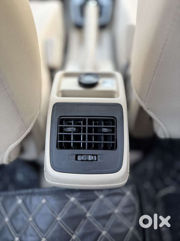 Maruti Suzuki Swift Dzire Vxi Optional, 2024, Petrol