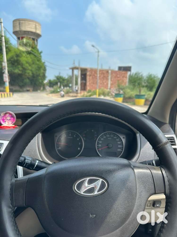 Hyundai I20 Magna 2012 Car