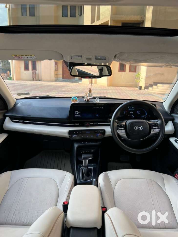 Hyundai Verna 1.5 Sx (o) Ivt, 2023