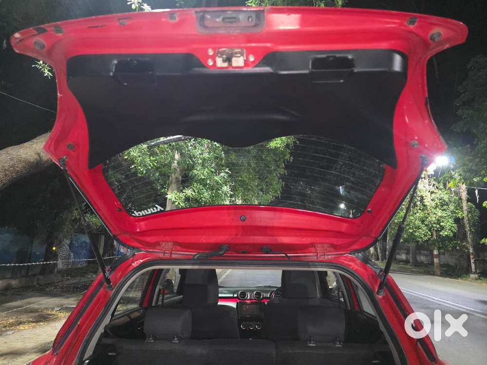 Maruti Suzuki Swift Zxi Plus, 2022, Petrol